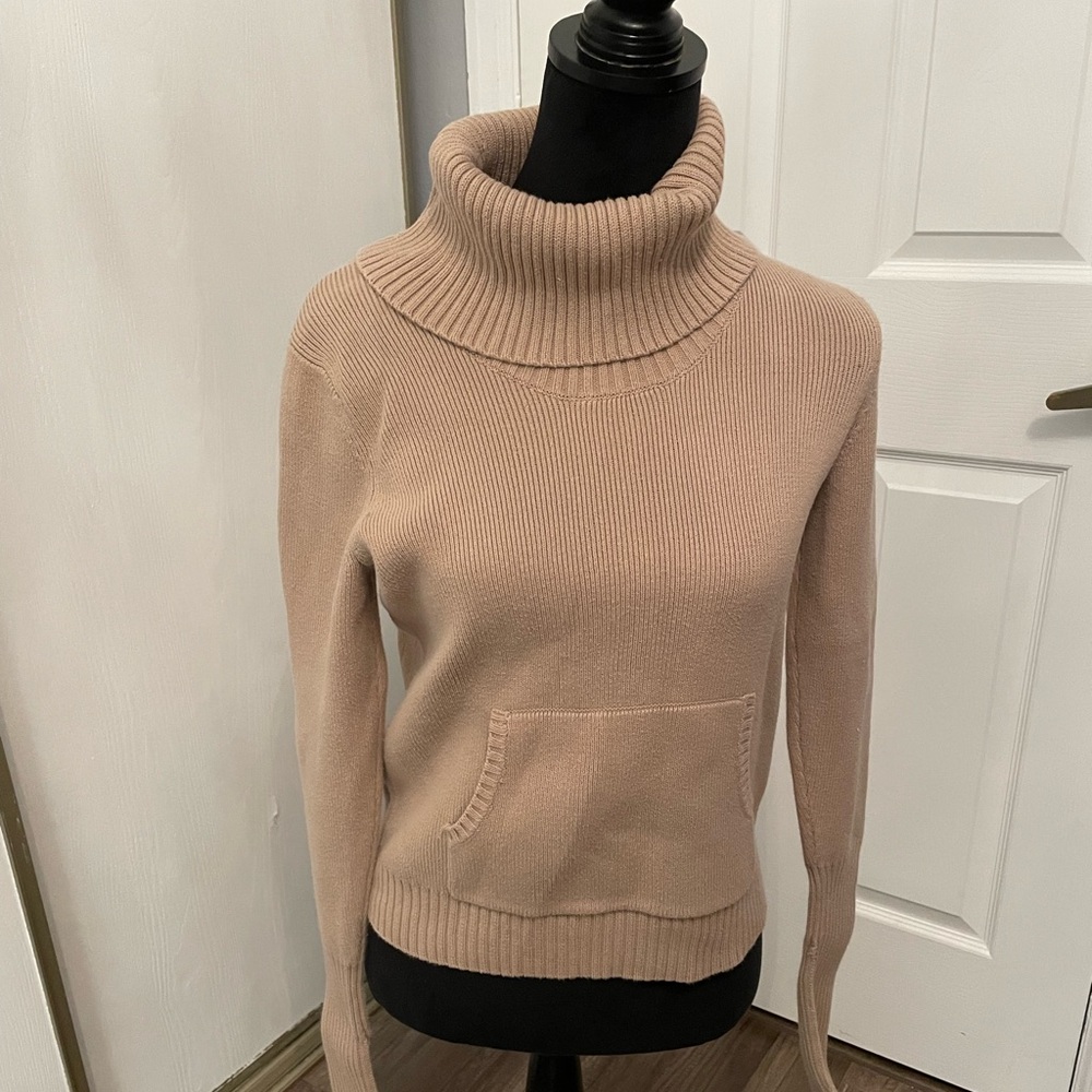 Beige Turtleneck Sweater with Pockets NWOT Size M